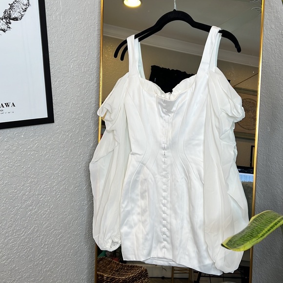 House of CB ‘Eva’ White Corset Puff Sleeve dress NWOT - Picture 8 of 13